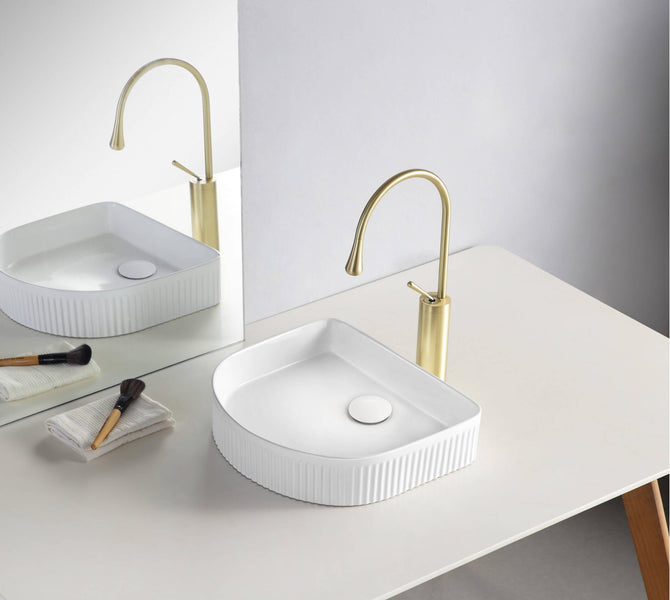 Fluted Arch Shaped Above Counter basin 415*365*100mm